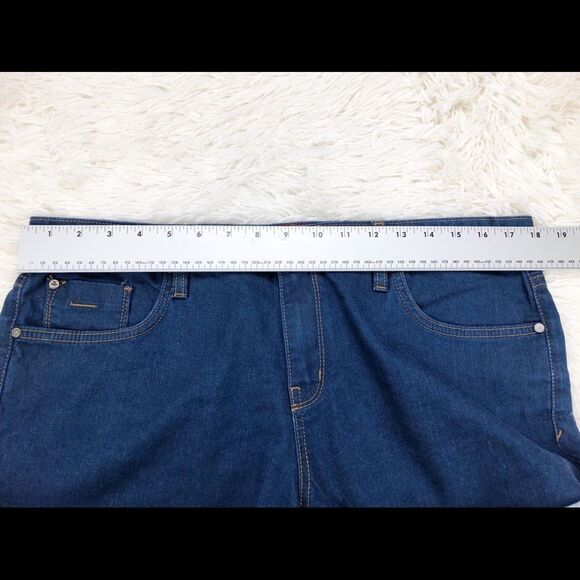 Sanctuary Dark Wash High Waisted Jean Shorts 32 - Picture 5 of 7